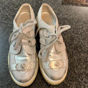 Very rare Chanel silver shoes